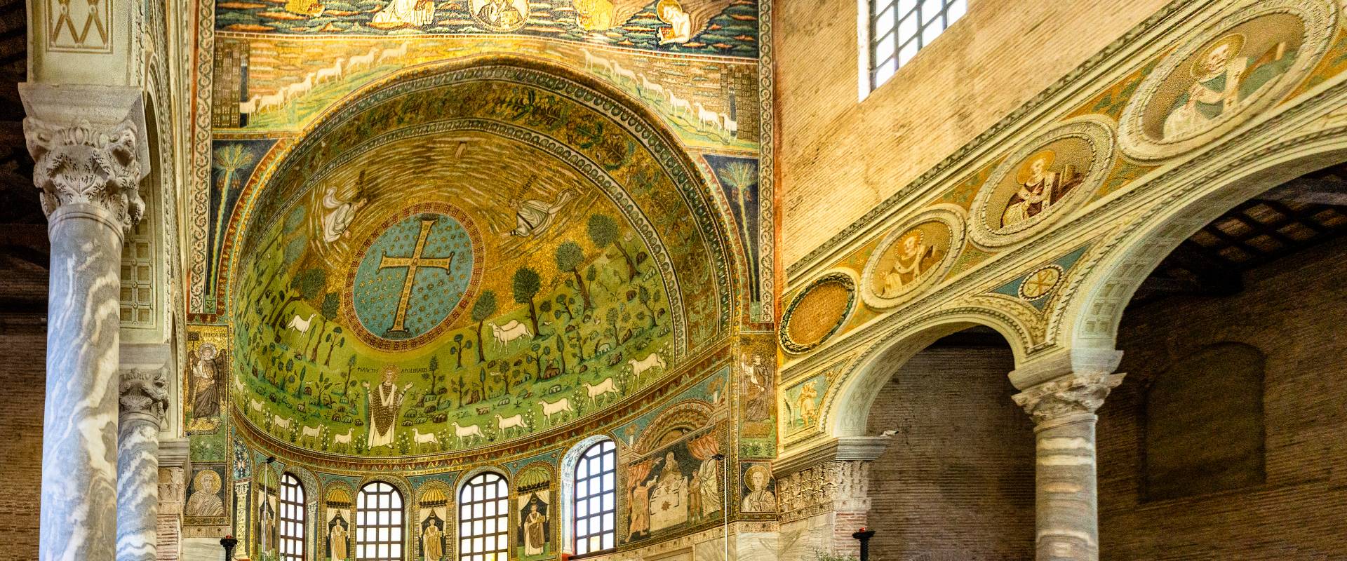 A001001 Basilica di Sant'Apollinare in Classe - Ravenna - foto di Vanni Lazzari